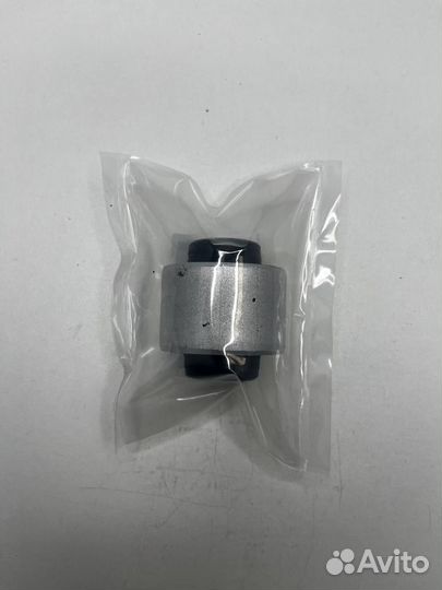 Сайлентблок 4M0407515A VAG