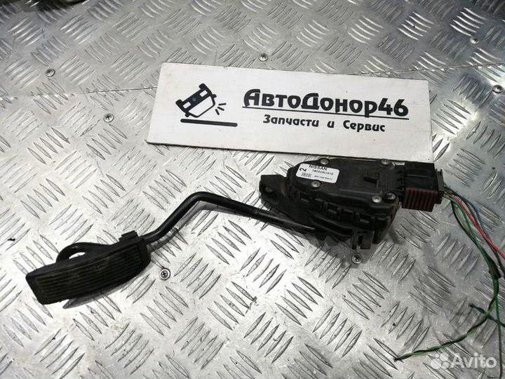 Педаль газа (акселератора ) Ниссан Альмера Н16