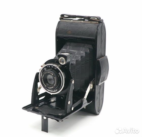 Voigtlander Bessa + Voigtar 7,7