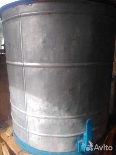 Медогонка 4 рамочная бу