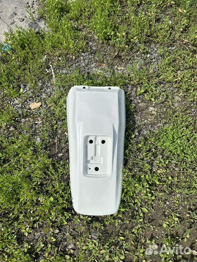 Заднее крыло пластик на Yamaha ttr250