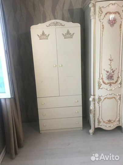 Шкаф детский двухсекционный