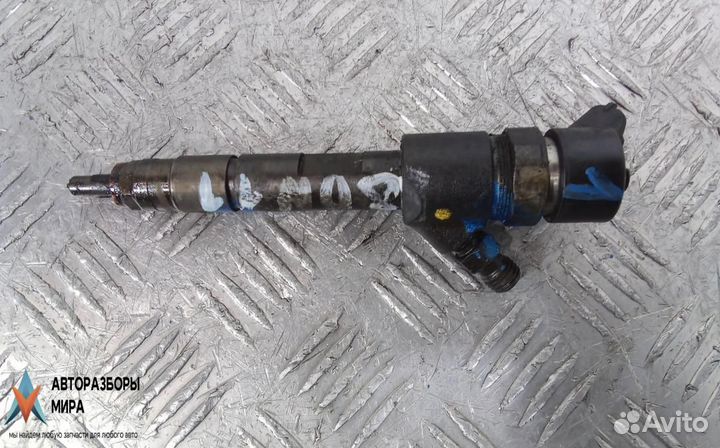 Форсунка Suzuki Grand Vitara 2 рест. 2008 0445110