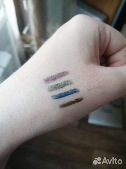 Карандаш для глаз, карандаш и тушь для бровей