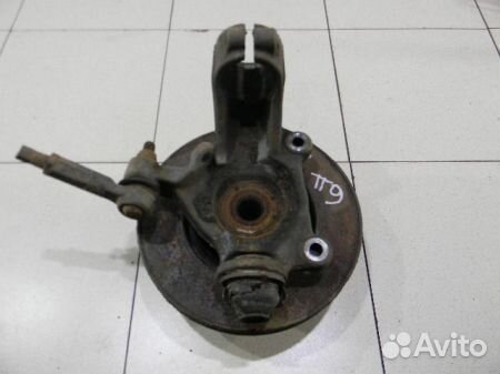 Кулак передний левый Форд