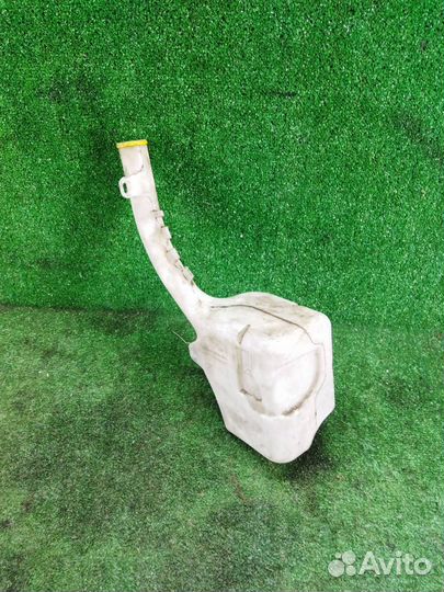 Бачок омывателя Mazda 2 DY 2S61-17618-AH