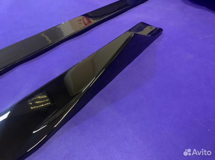Лезвия под пороги Черный глянец Бмв G14 G15 G16