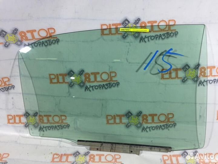Стекло двери заднее правое Toyota Camry (ACV40,GS