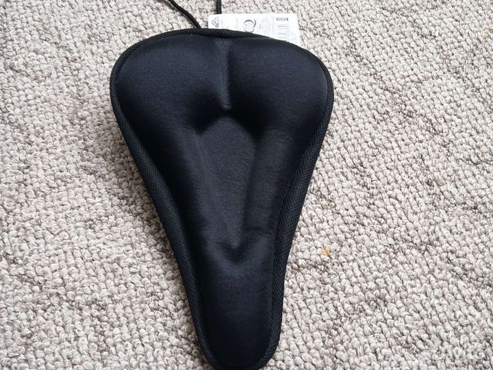 Седло для велосипеда мягкое