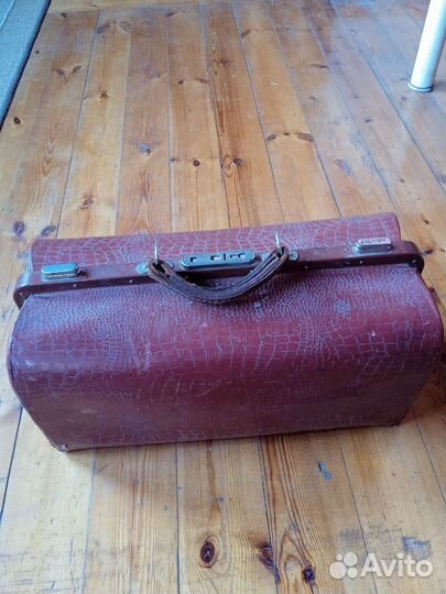 Саквояж. Старинный