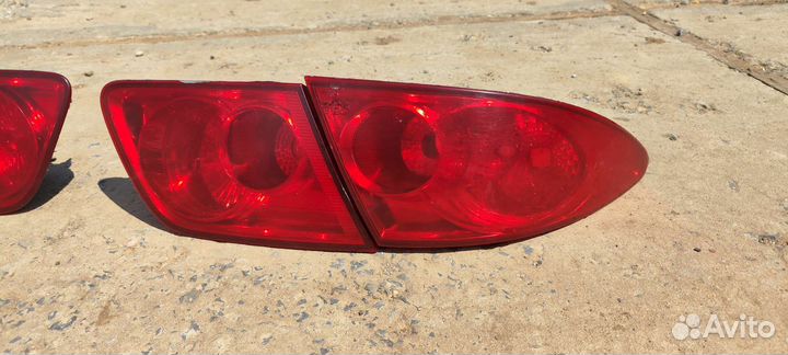 Задние фонари Mazda 6gg 2002-2006