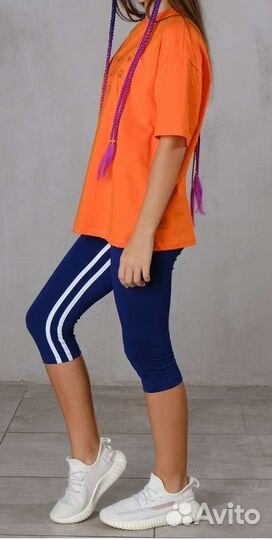 Костюм на девочку, рост 128, 146