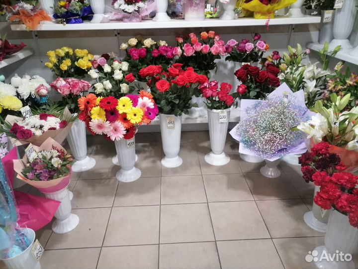 Роза, гербера, лилия, альстромерия, хризантема