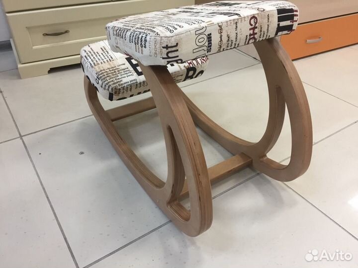 Коленный стул