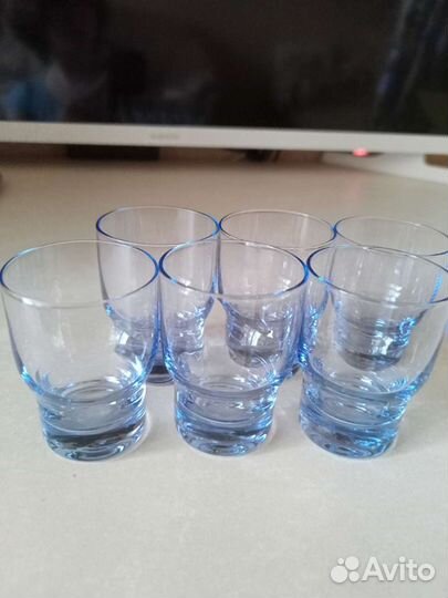 Рюмки, стопки цветное стекло