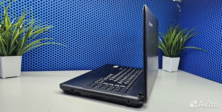 Ноутбук lenovo g550