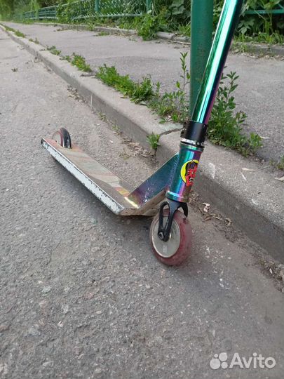 Трюковой самокат