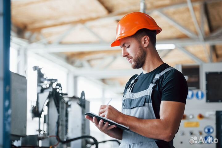 Рабочий на производство (оператор экструдера)