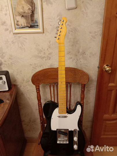 Эгитара Fender Telecaster custom