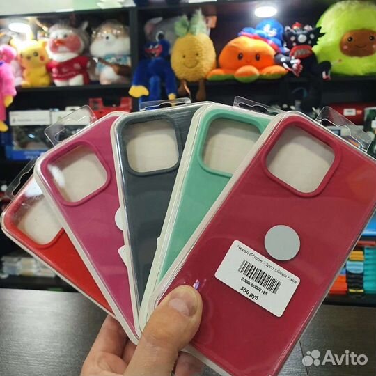 Разные чехлы на все модели iPhone в ассортименте