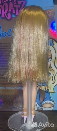 Кукла братц Лея