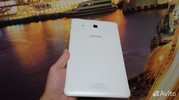 Samsung galaxy Tab E sim 16Gb