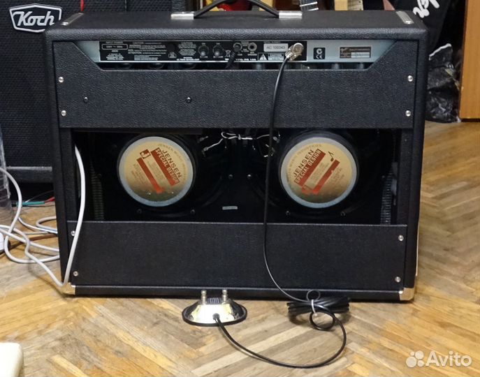 Fender 65 Twin Reverb 85 Watts 2-12 Jensen Black