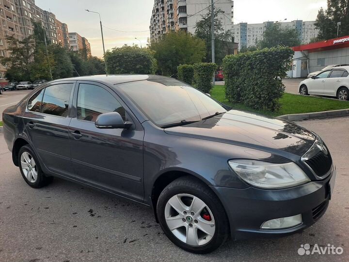 Skoda Octavia 1.6 AT, 2009, 285 000 км