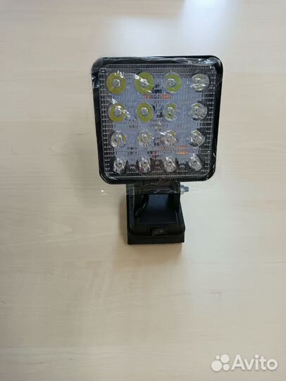 Светодиодный прожектор, фонарь Feng Bao