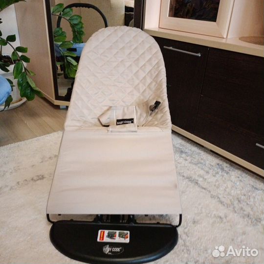 Кресло качалка для ребенка