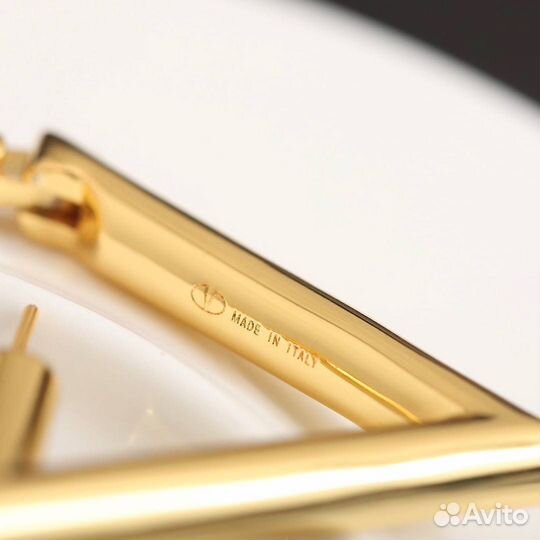 Серьги valentino