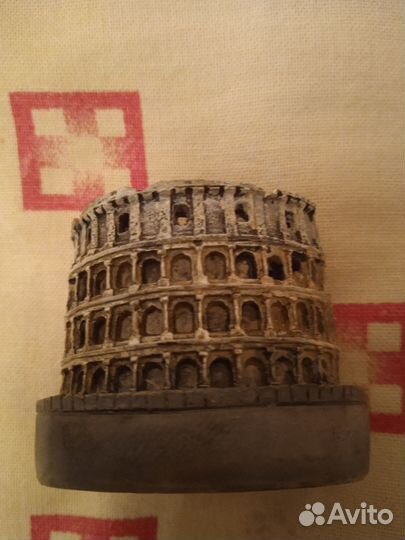 Статуэтка Колизей. Сделана в Италии