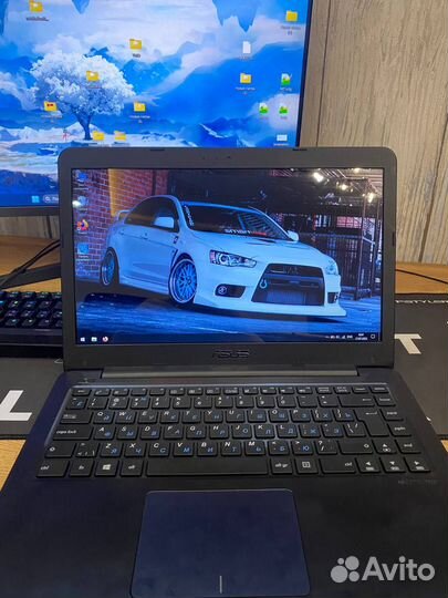 Ноутбук asus E402MA