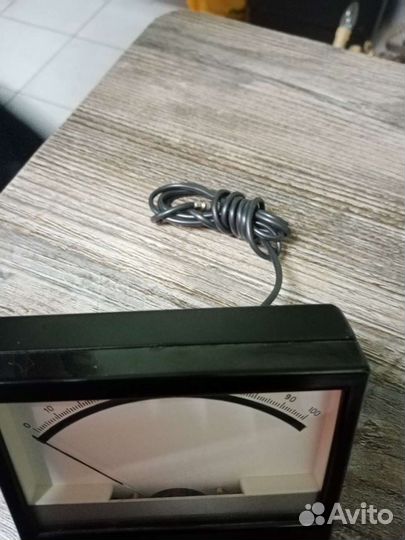 Вольтметр новый