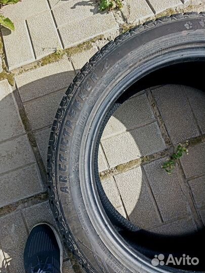 Maxxis Arctic Trekker SP03 245/45 R18