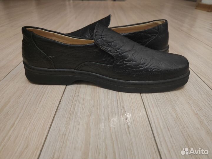 Туфли новые 42 размер