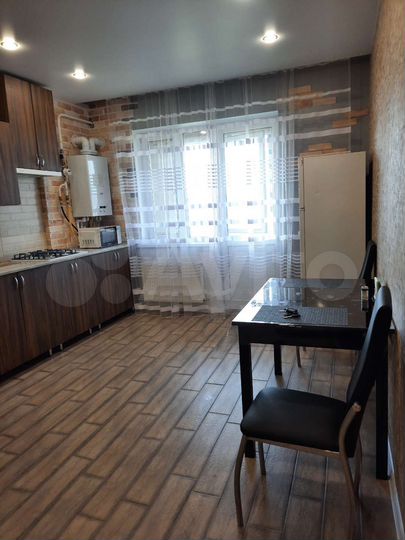 1-к. квартира, 52 м², 4/4 эт.