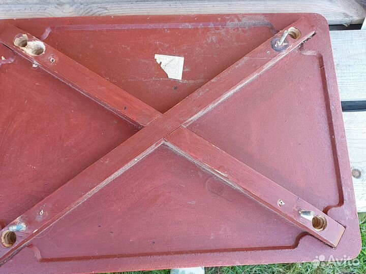 Журнальный столик