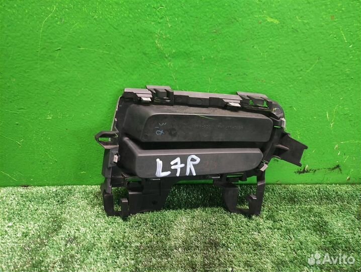 Заглушка птф правая Mazda 6 (GG) 2006