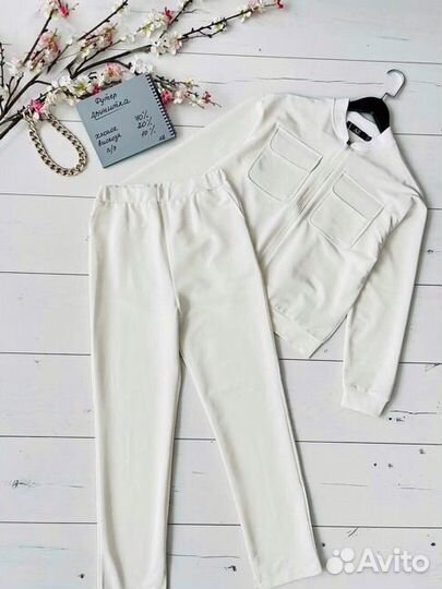 Костюм женский 42 44 S, M новые