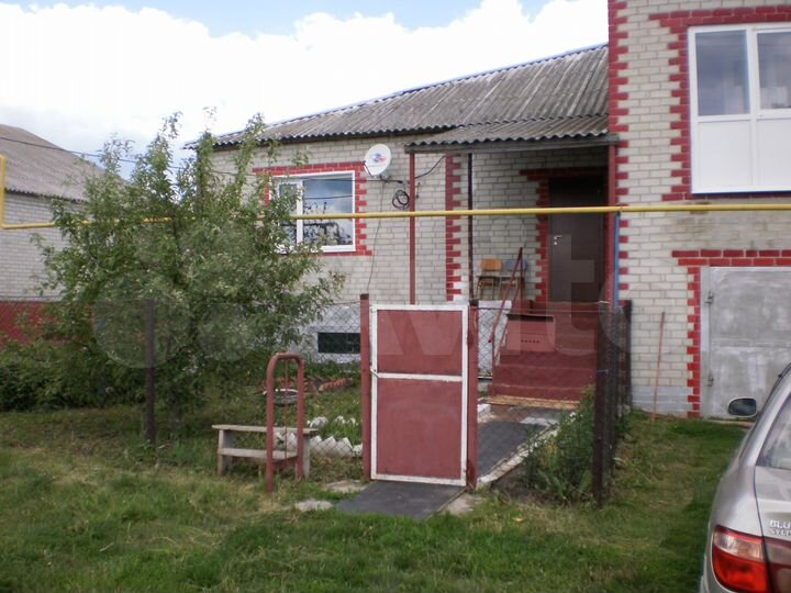 Коттедж 198 м² на участке 50 сот.