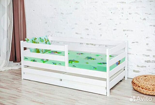 Кроватка софа эко с бортиком от 2х лет из натураль