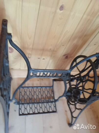 Станина от швейной машинки зингер