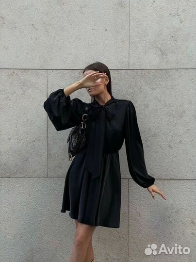 Платье женское