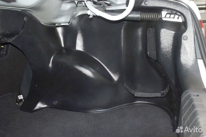 Накладки на арки багажника на Весту с ремнем L