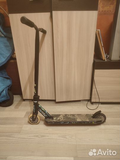 Трюковой самокат Plank