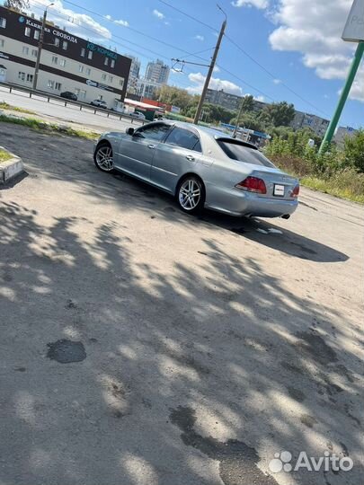 Toyota Crown 2.5 AT, 1987, 198 000 км