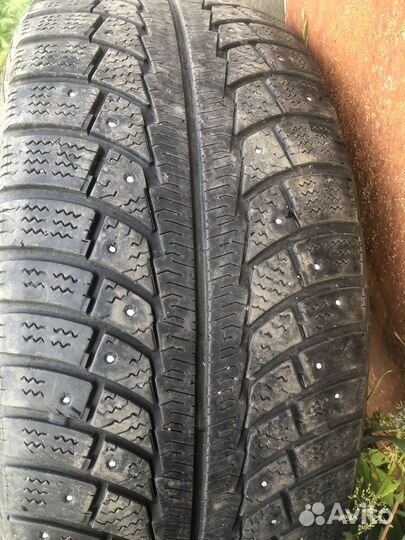 Gislaved Frost 235/55 R17