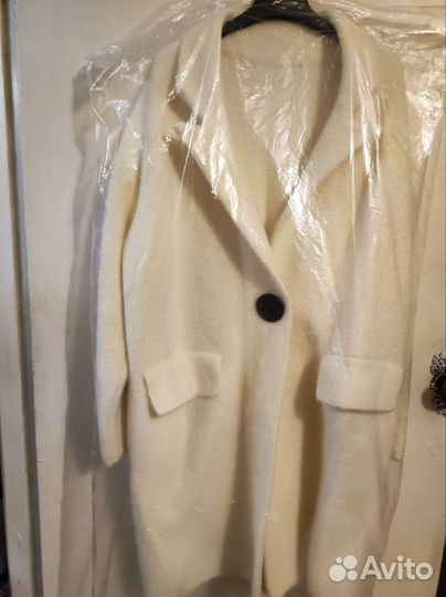 Пальто женское демисезонное 46