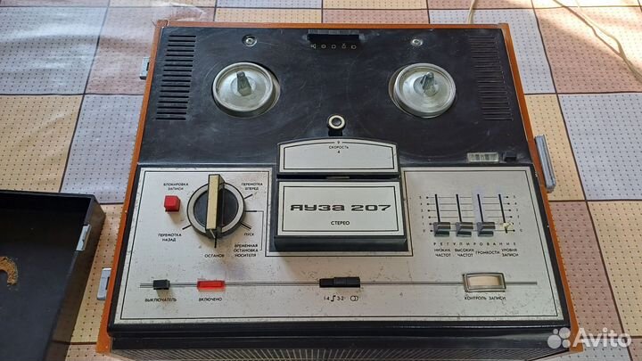 Магнитофон бобинный катушечный Яуза 207